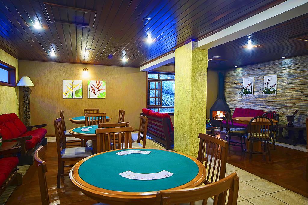 Hotel Pousada Dos Pinhos Pedra Azul  Esterno foto